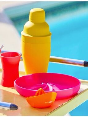 Pop! Silicone Cocktail Barware Set